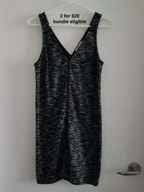 Abercrombie & Fitch Space Dye Grey Fitted Shift Dress V-Neck Sleeveless